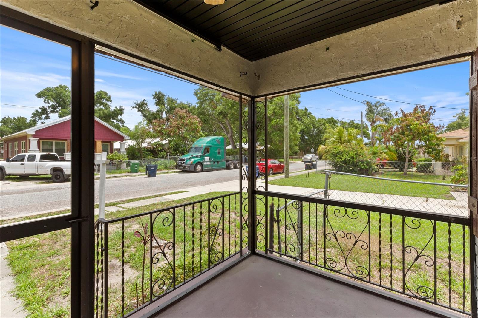 1605 E 29TH AVE, TAMPA, FL, 33605