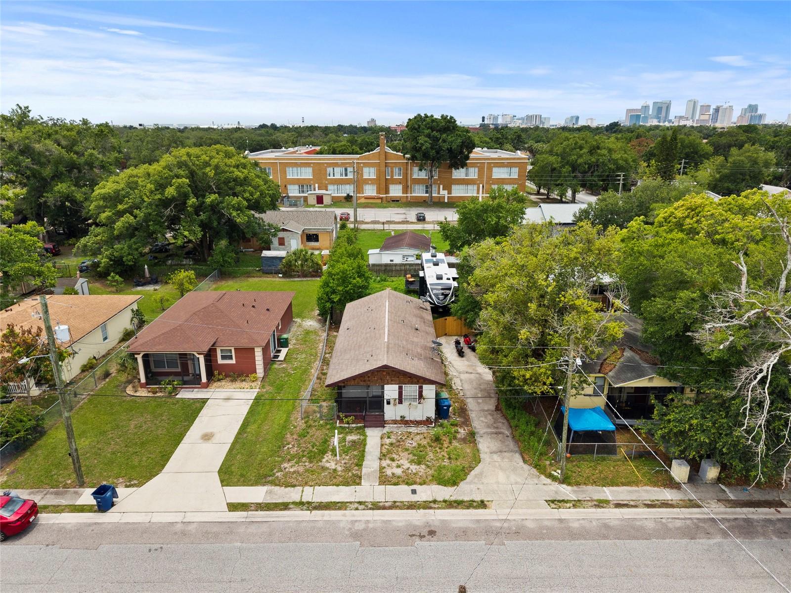 1605 E 29TH AVE, TAMPA, FL, 33605