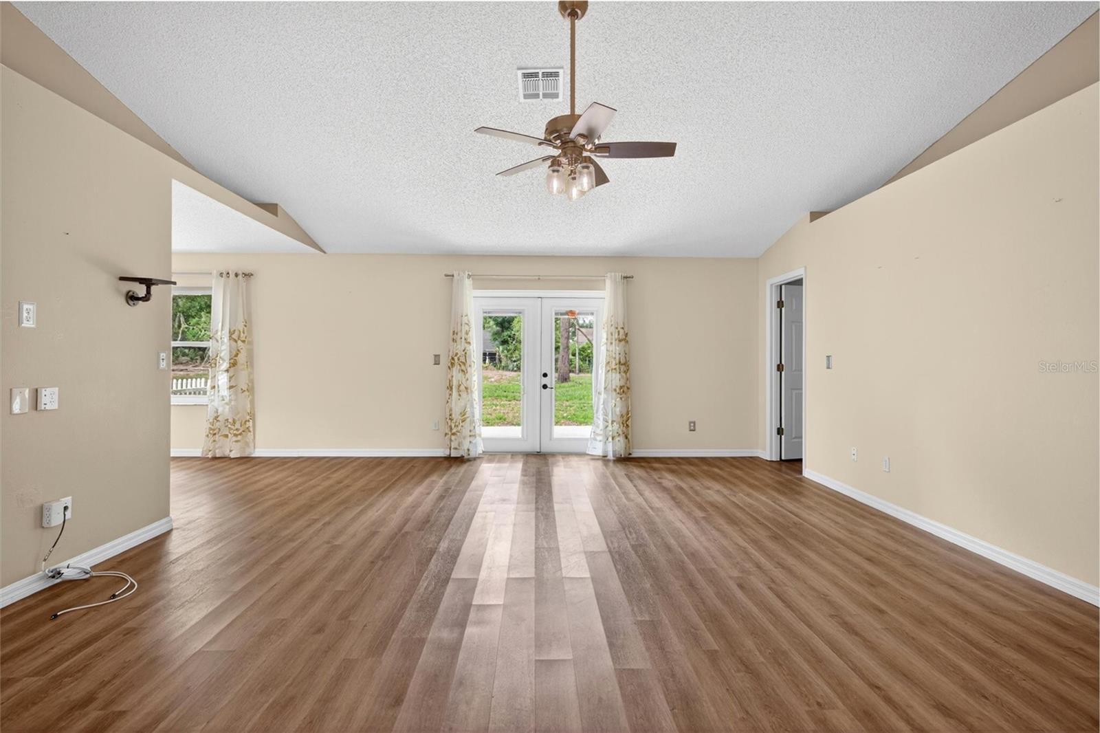 2127 KING RICHARDS CT, ORANGE CITY, FL, 32763