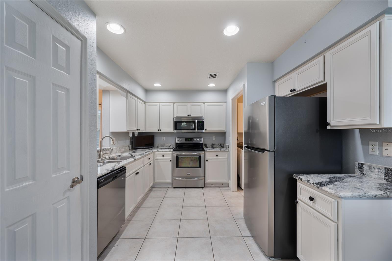 2152 STONEY POINTE DR, LAKELAND, FL, 33813