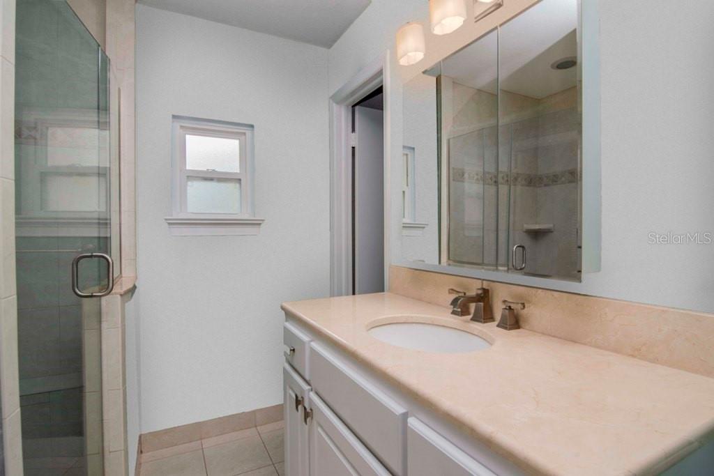 411 S ALBANY AVE #1, TAMPA, FL, 33606