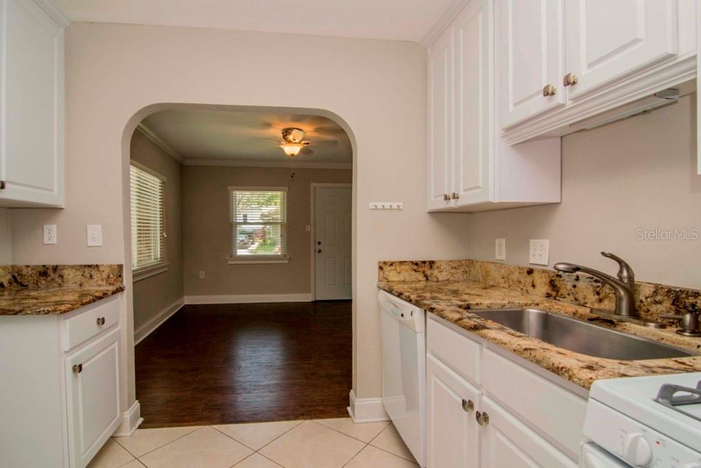 411 S ALBANY AVE #1, TAMPA, FL, 33606
