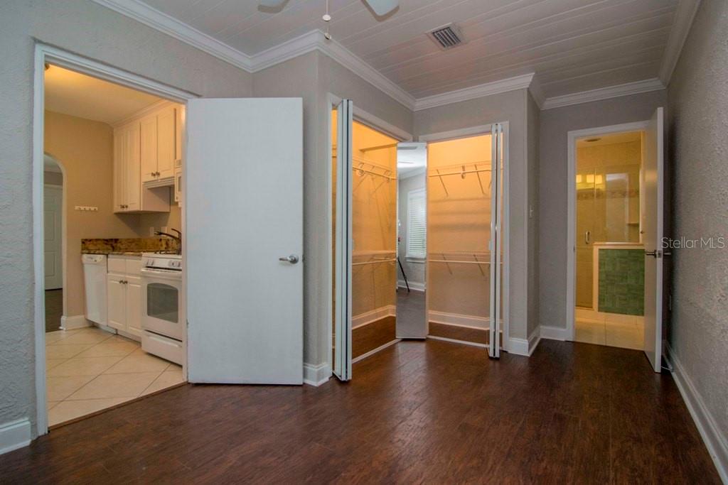411 S ALBANY AVE #1, TAMPA, FL, 33606