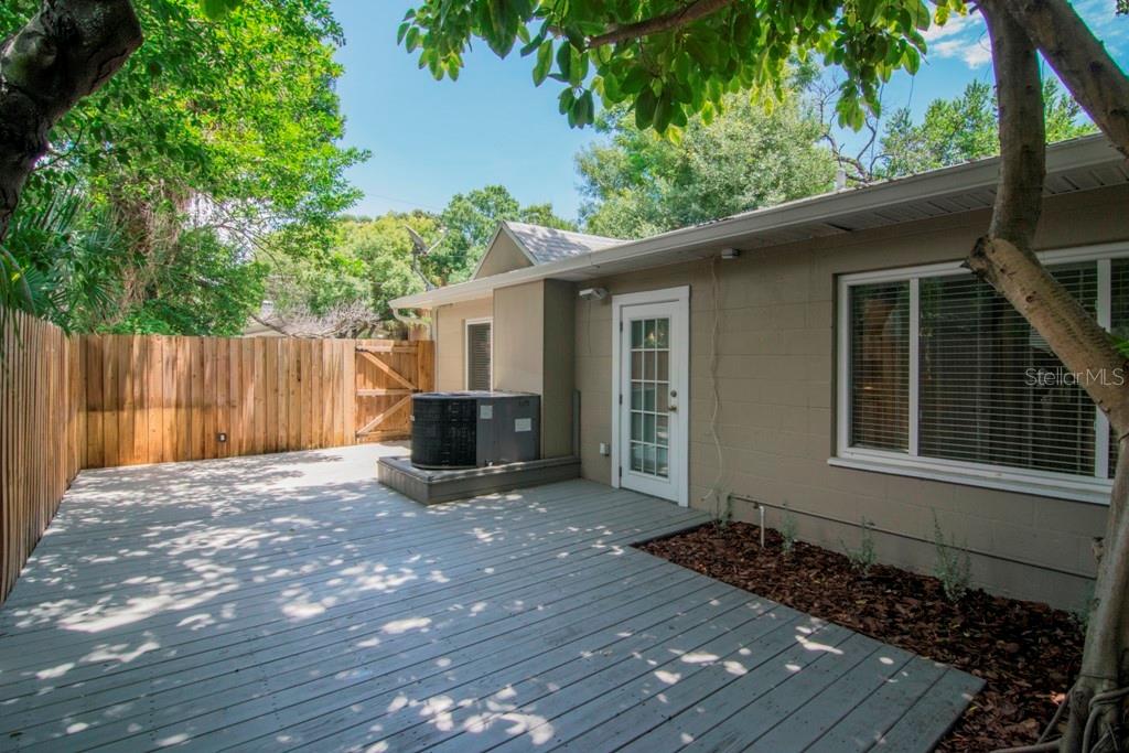 411 S ALBANY AVE #1, TAMPA, FL, 33606