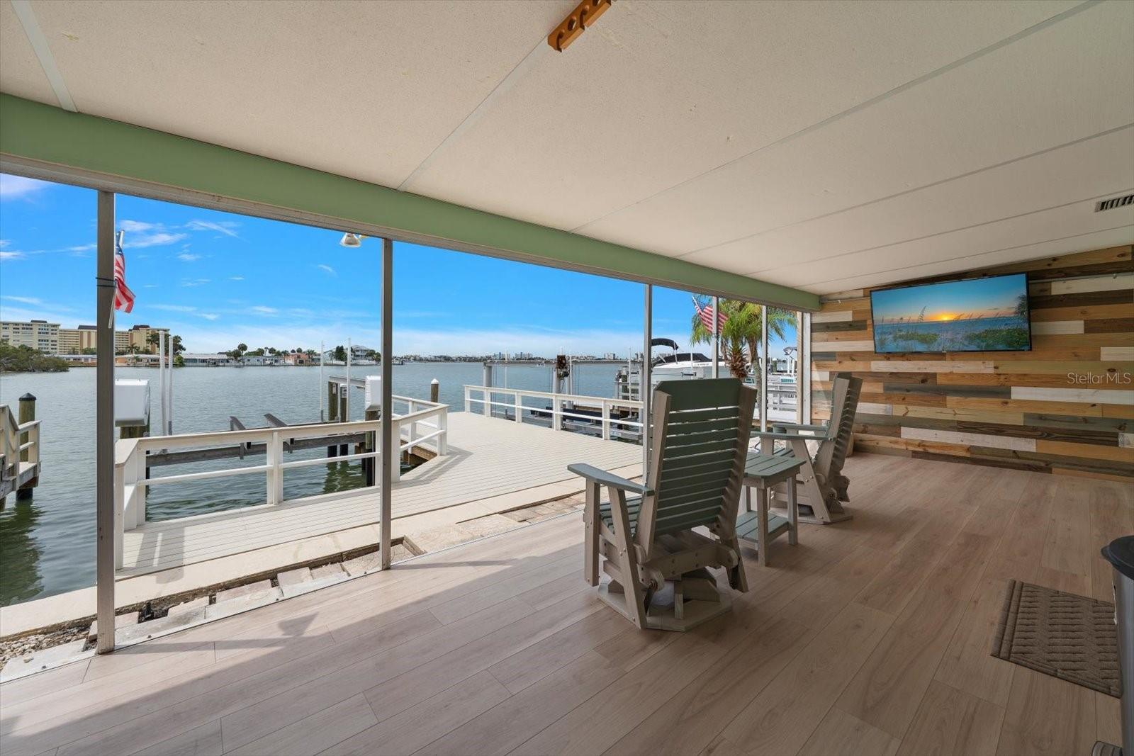 580 BOCA CIEGA POINT BLVD S #1, ST PETERSBURG, FL, 33708