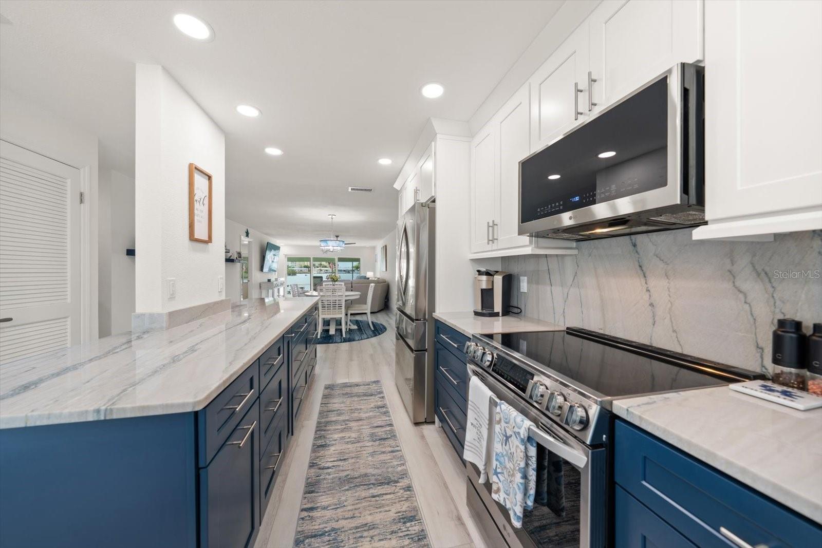 580 BOCA CIEGA POINT BLVD S #1, ST PETERSBURG, FL, 33708