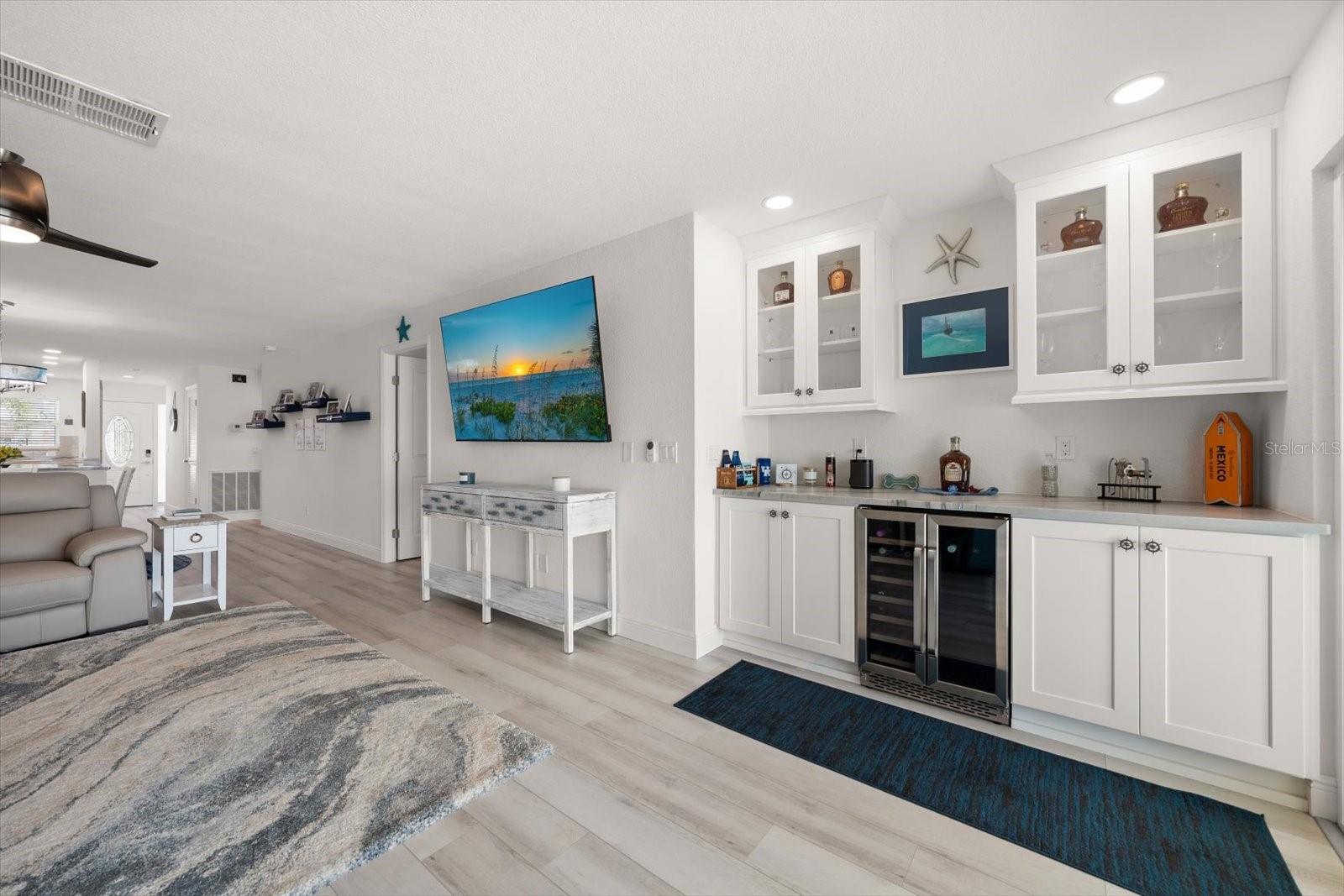 580 BOCA CIEGA POINT BLVD S #1, ST PETERSBURG, FL, 33708