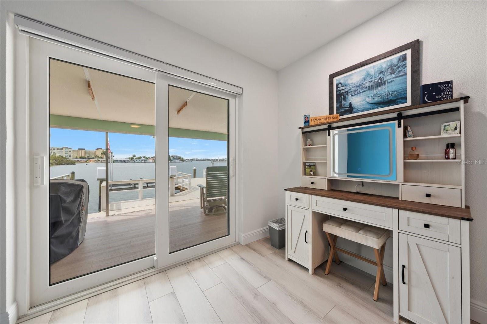 580 BOCA CIEGA POINT BLVD S #1, ST PETERSBURG, FL, 33708