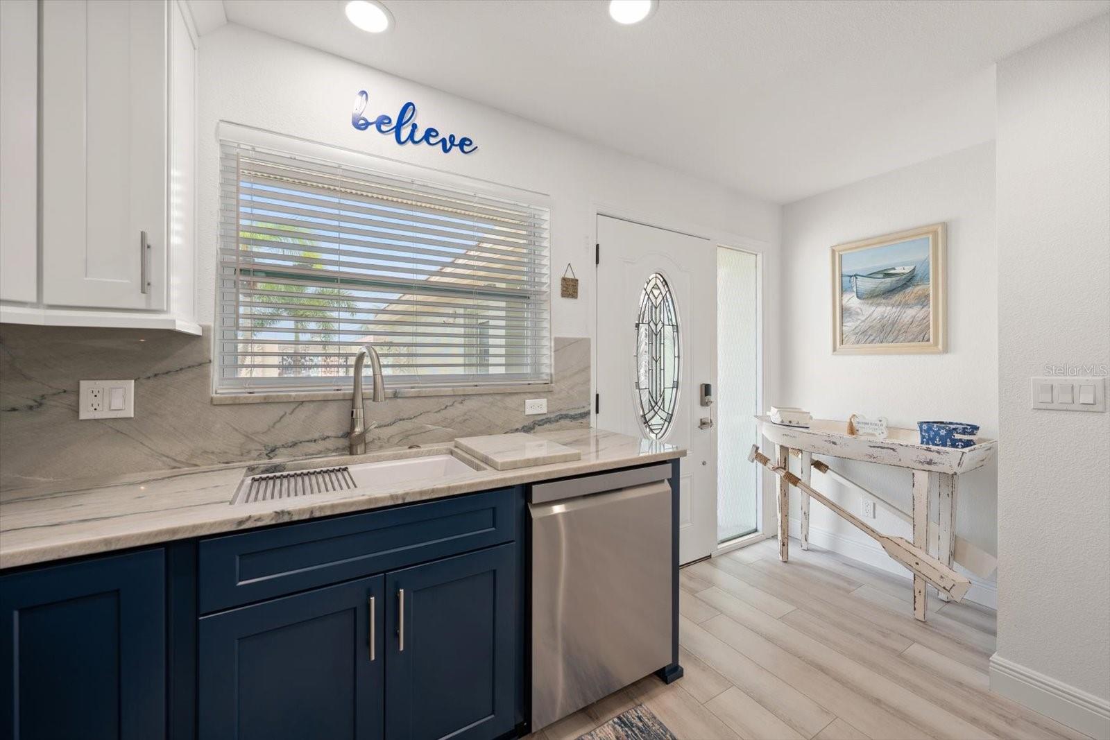 580 BOCA CIEGA POINT BLVD S #1, ST PETERSBURG, FL, 33708