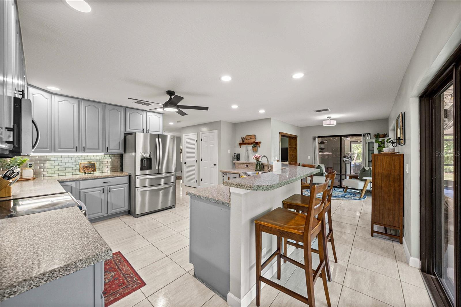 2301 E MARY LUE ST, INVERNESS, FL, 34453