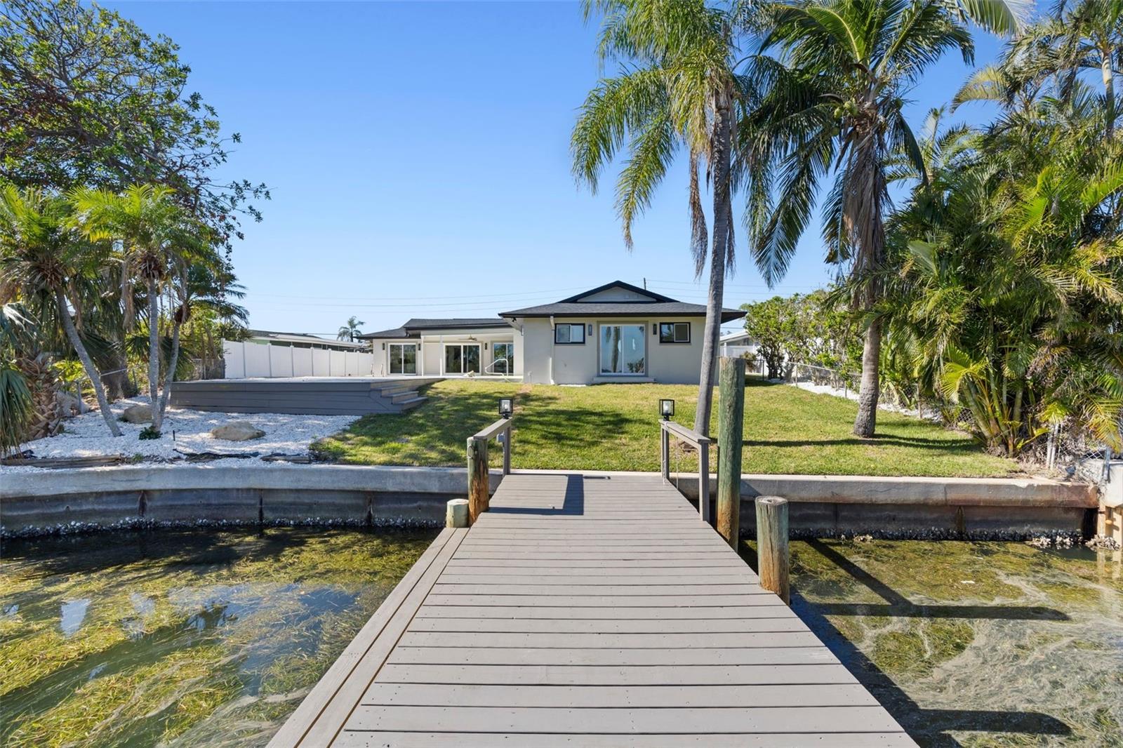 475 ISLAND WAY, CLEARWATER, FL, 33767