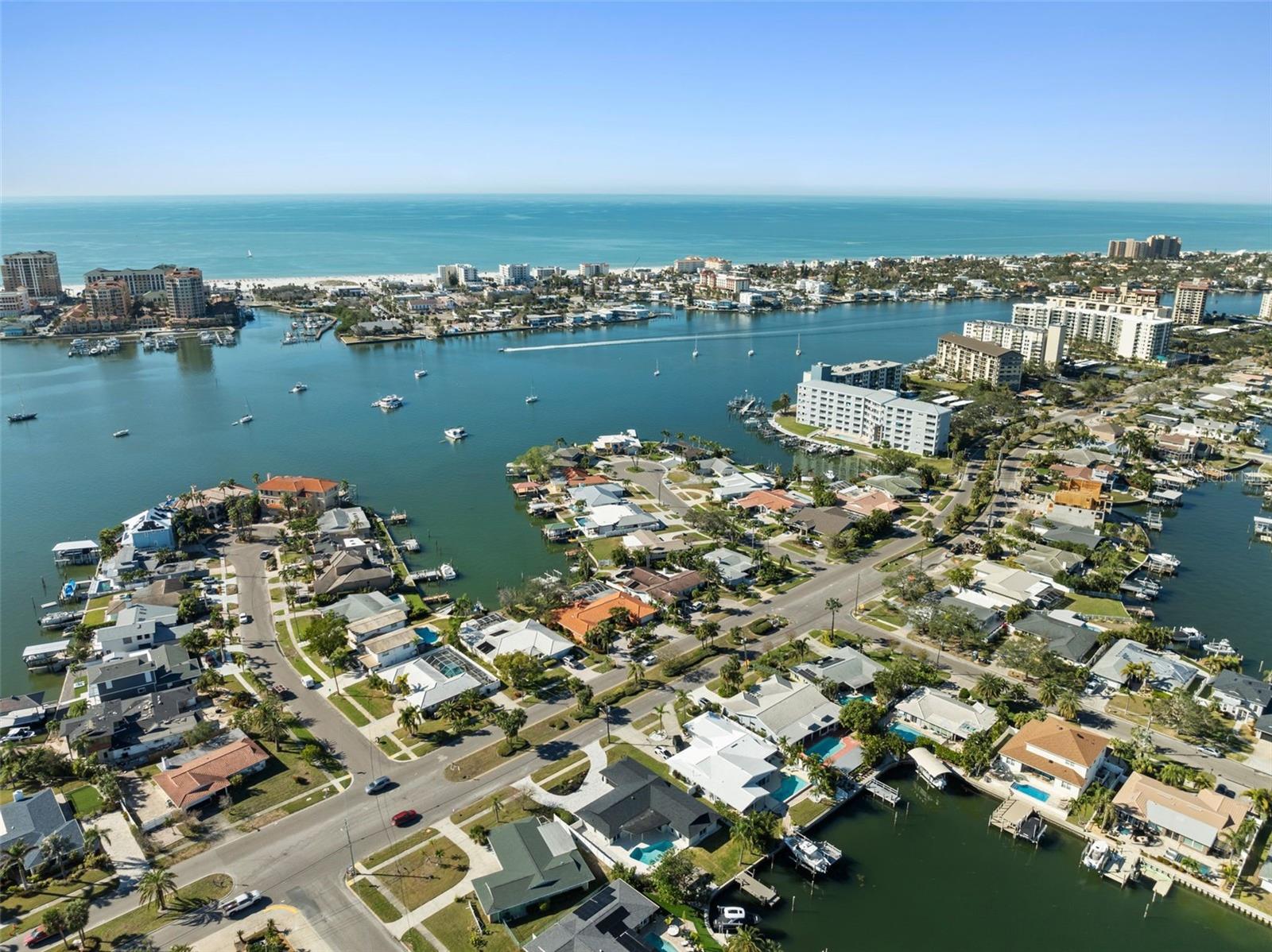 475 ISLAND WAY, CLEARWATER, FL, 33767