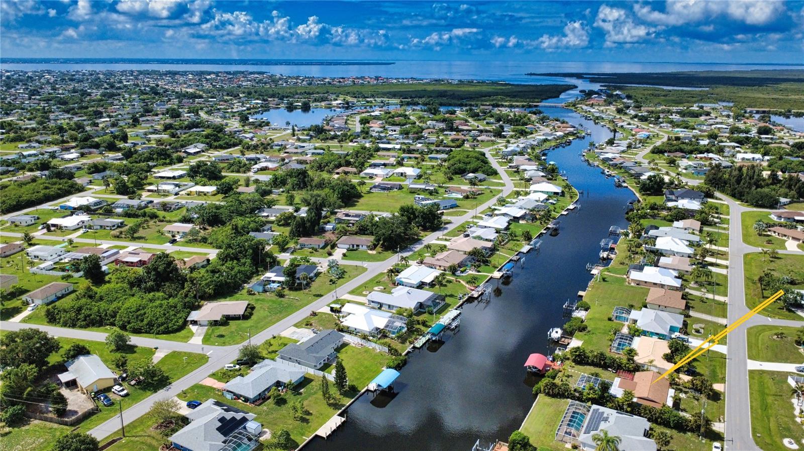457 W TARPON BLVD NW, PORT CHARLOTTE, FL, 33952