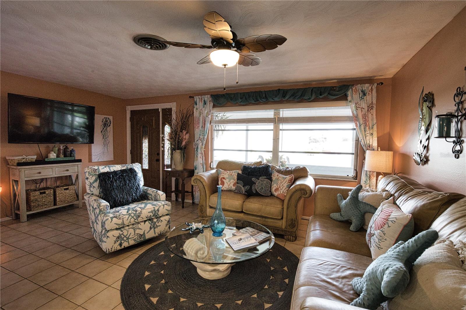 457 W TARPON BLVD NW, PORT CHARLOTTE, FL, 33952