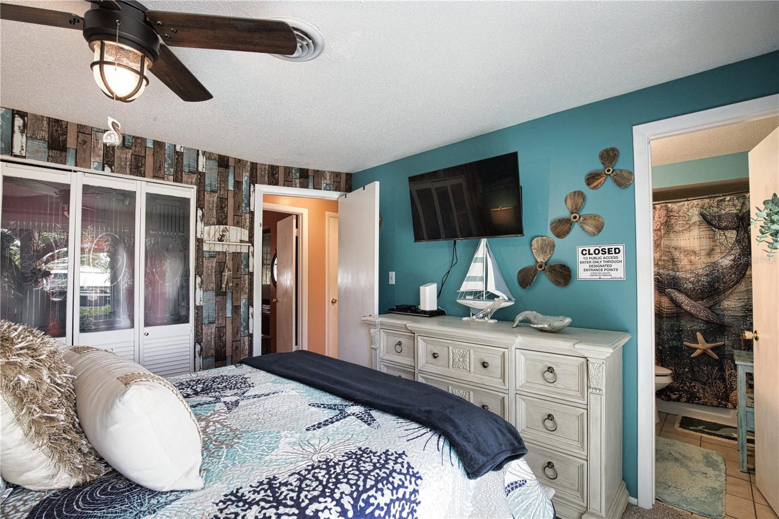 457 W TARPON BLVD NW, PORT CHARLOTTE, FL, 33952