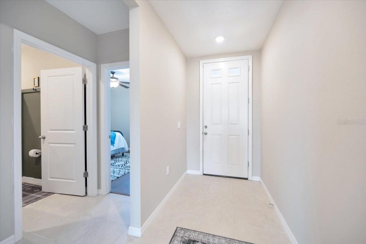 1006 OAK VALLEY DR, AUBURNDALE, FL, 33823