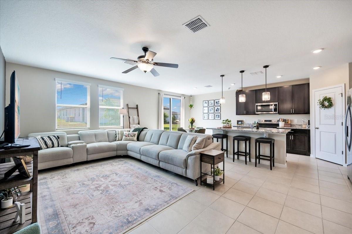 1006 OAK VALLEY DR, AUBURNDALE, FL, 33823