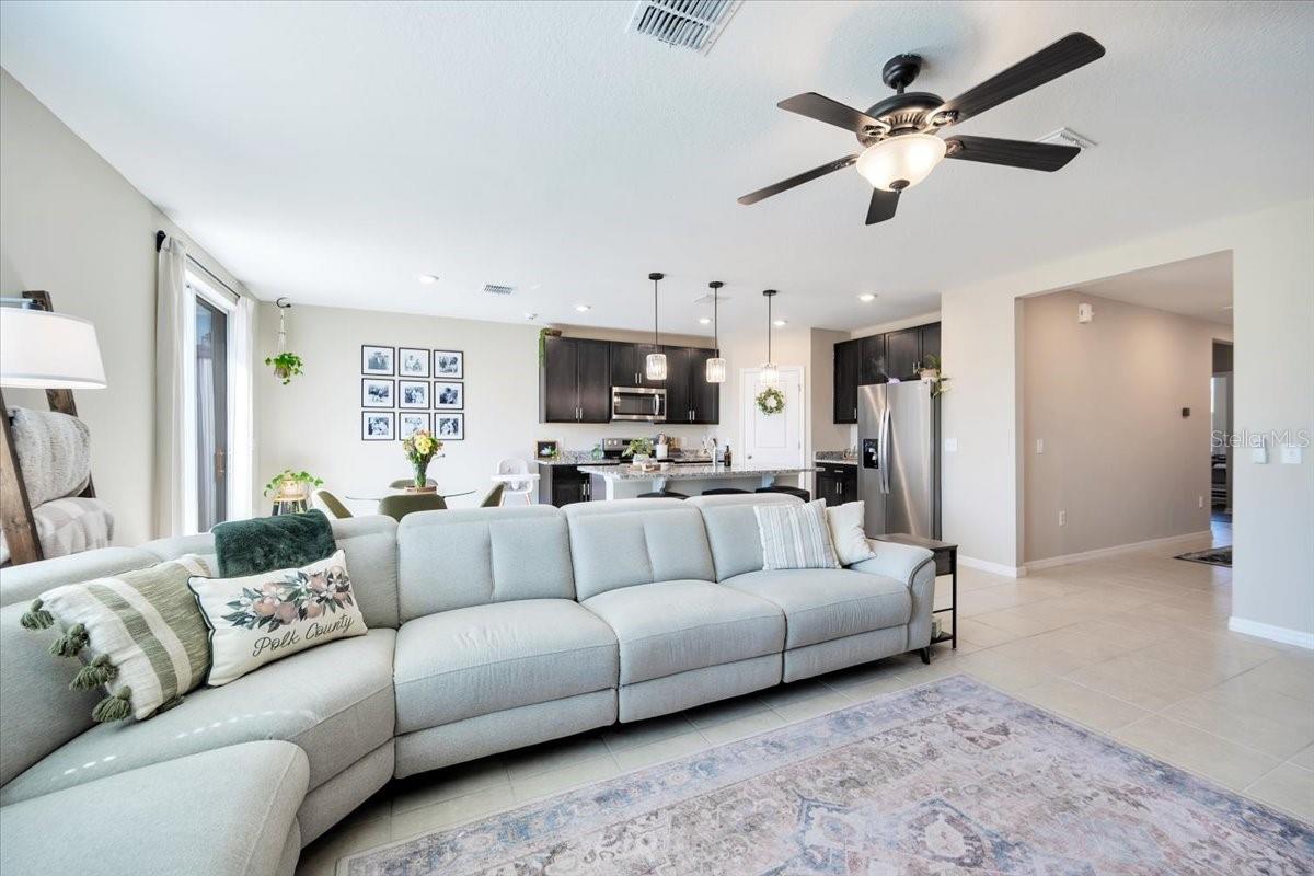 1006 OAK VALLEY DR, AUBURNDALE, FL, 33823