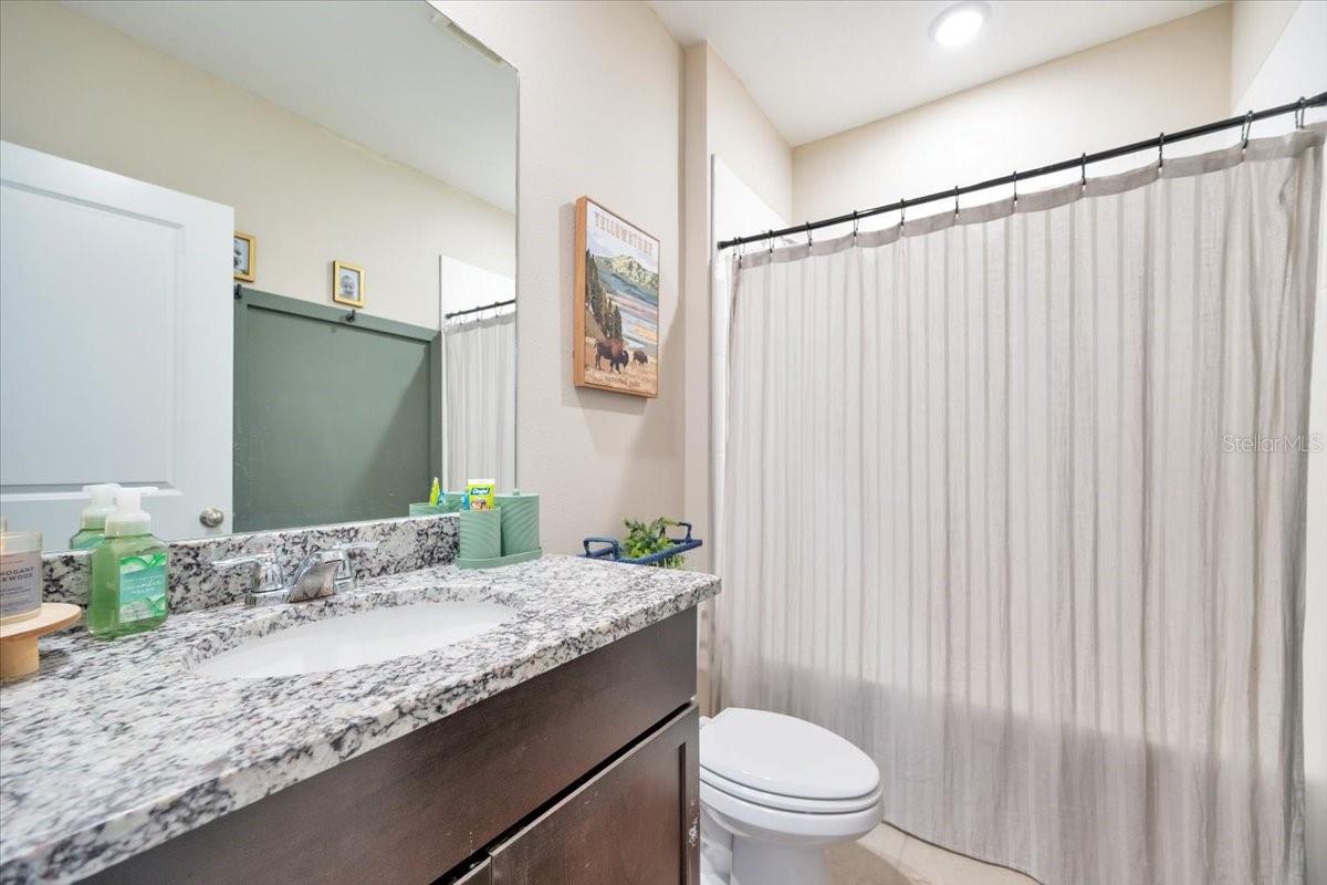 1006 OAK VALLEY DR, AUBURNDALE, FL, 33823