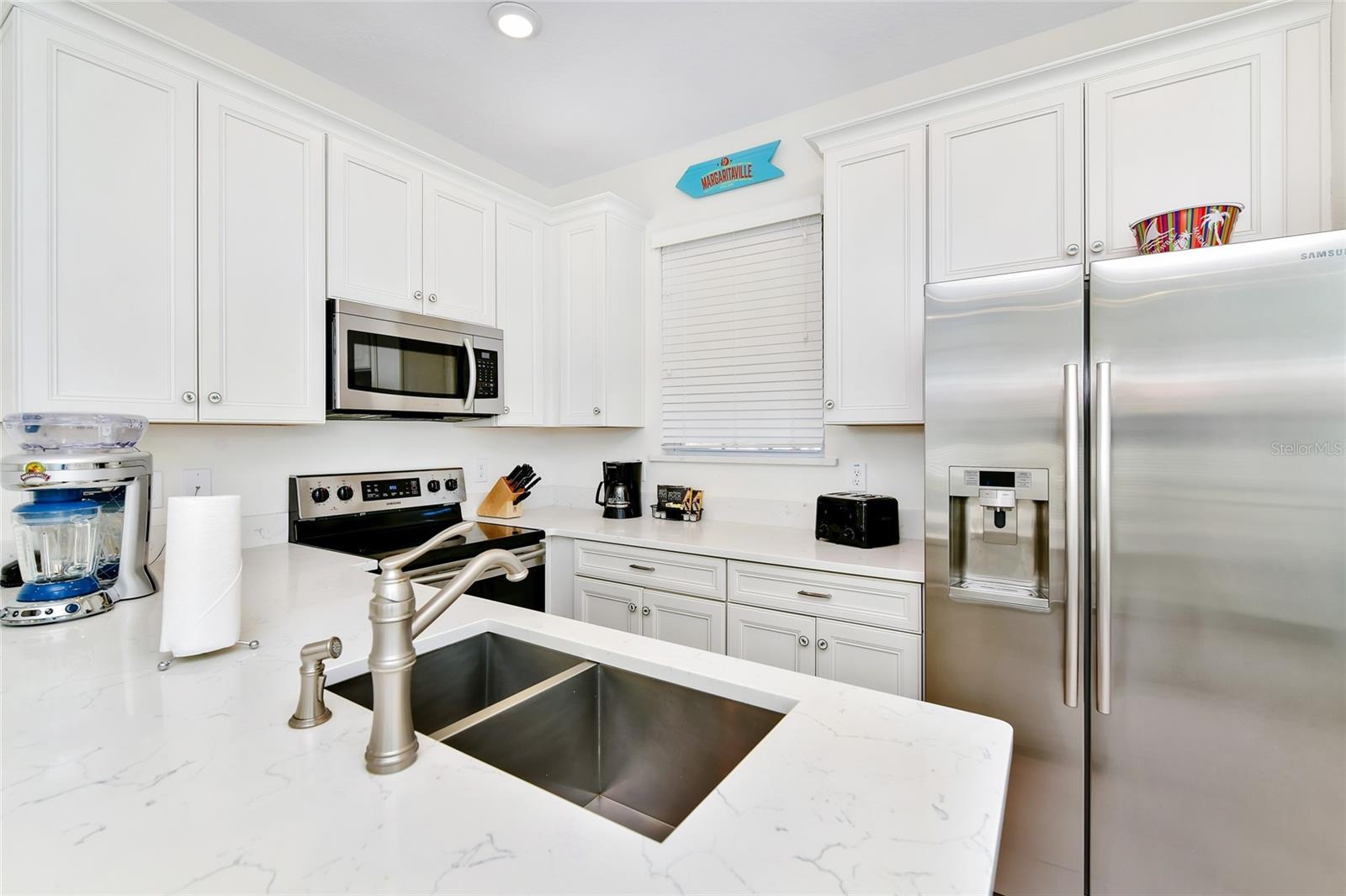 8024 FLIP FLOP WAY, KISSIMMEE, FL, 34747
