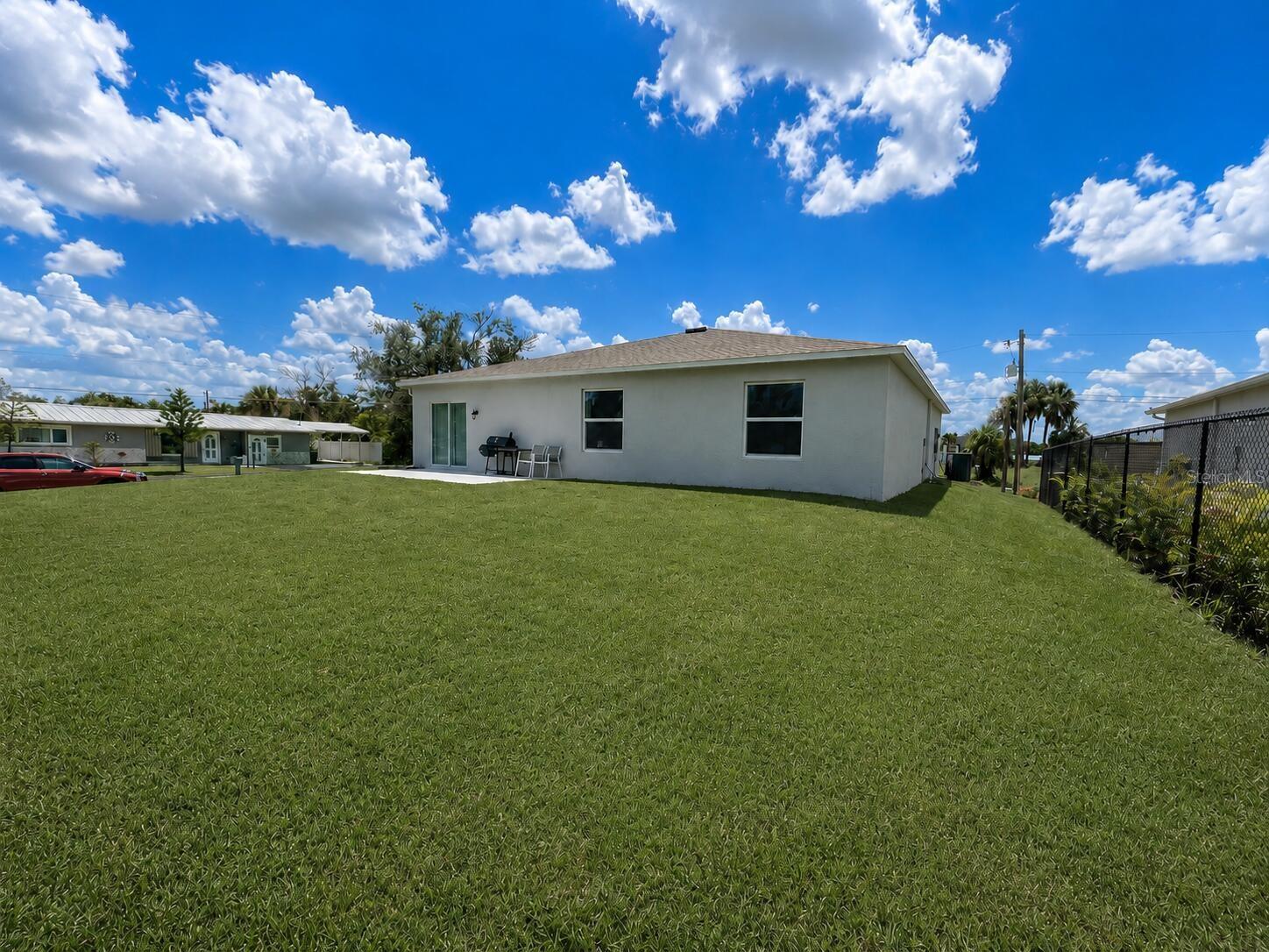 26484 VIEW DR, PUNTA GORDA, FL, 33983