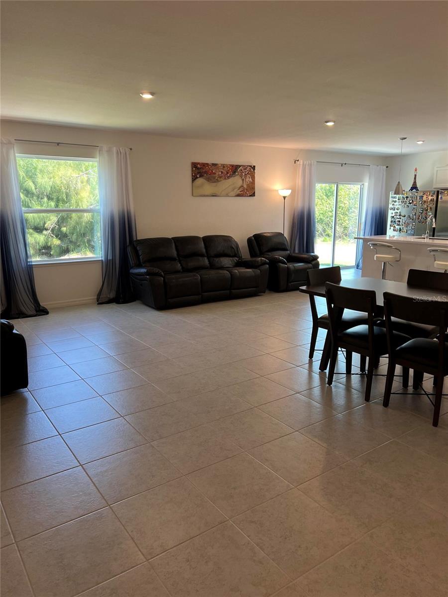 26484 VIEW DR, PUNTA GORDA, FL, 33983
