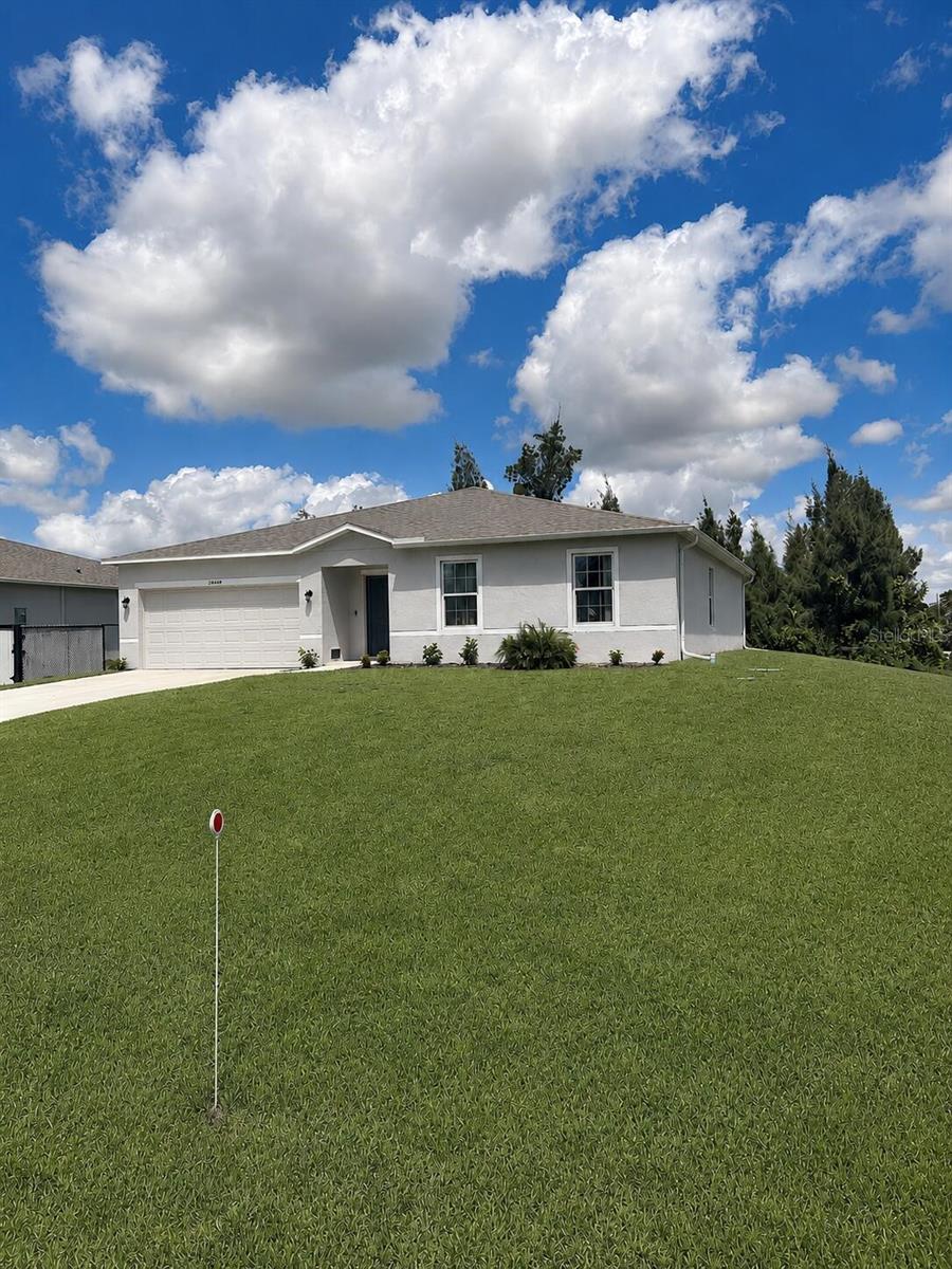 26484 VIEW DR, PUNTA GORDA, FL, 33983