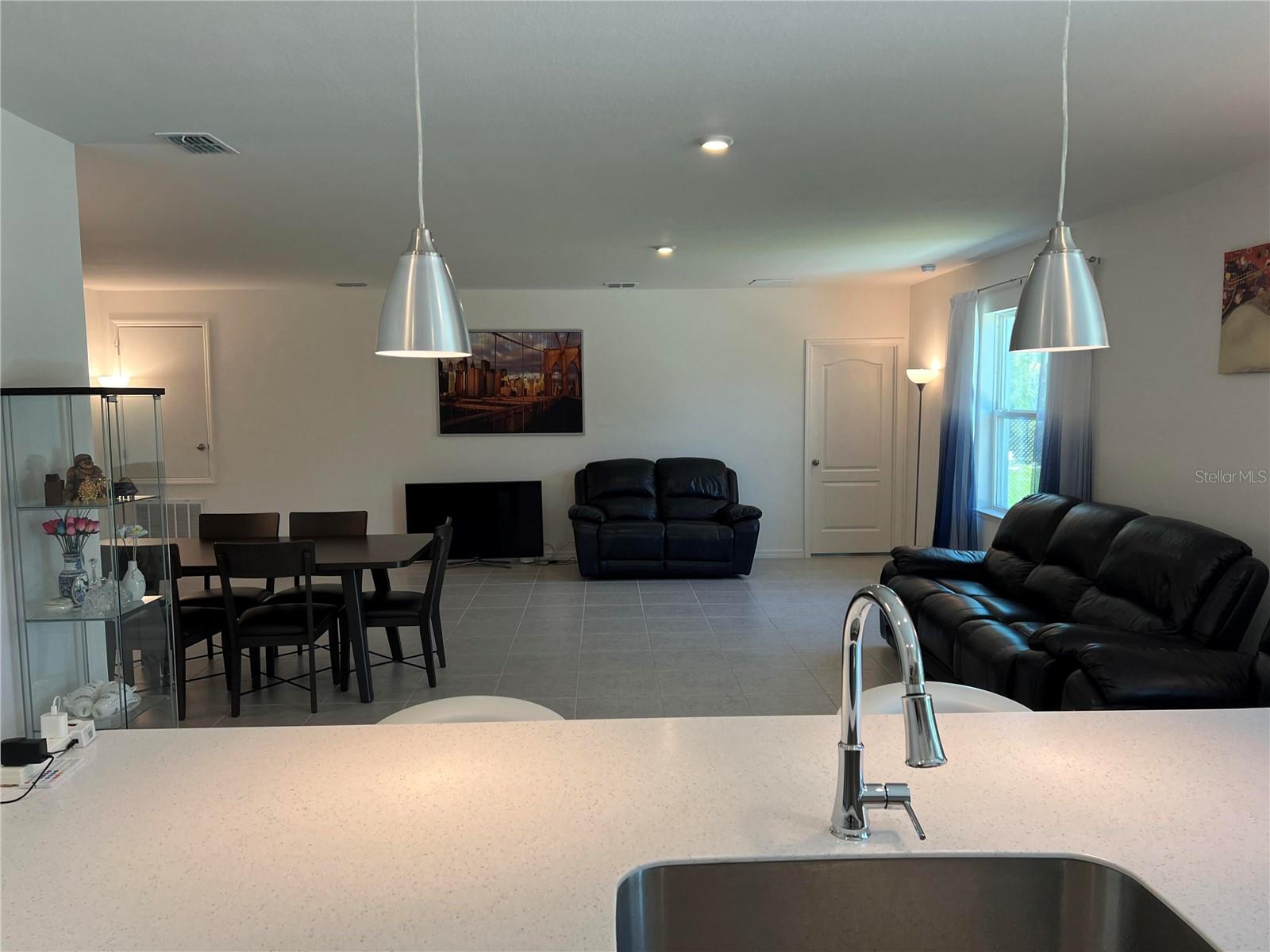26484 VIEW DR, PUNTA GORDA, FL, 33983