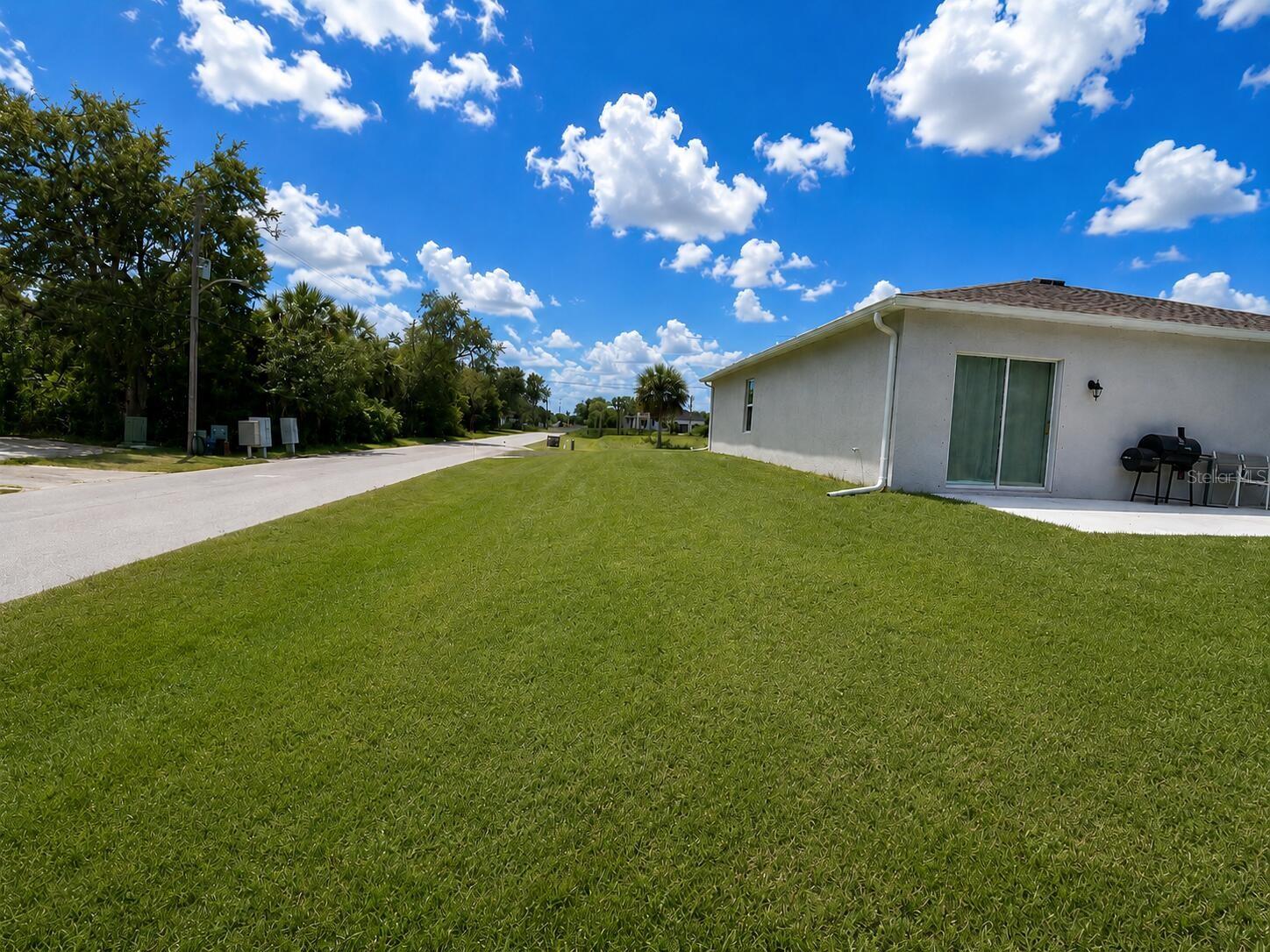 26484 VIEW DR, PUNTA GORDA, FL, 33983