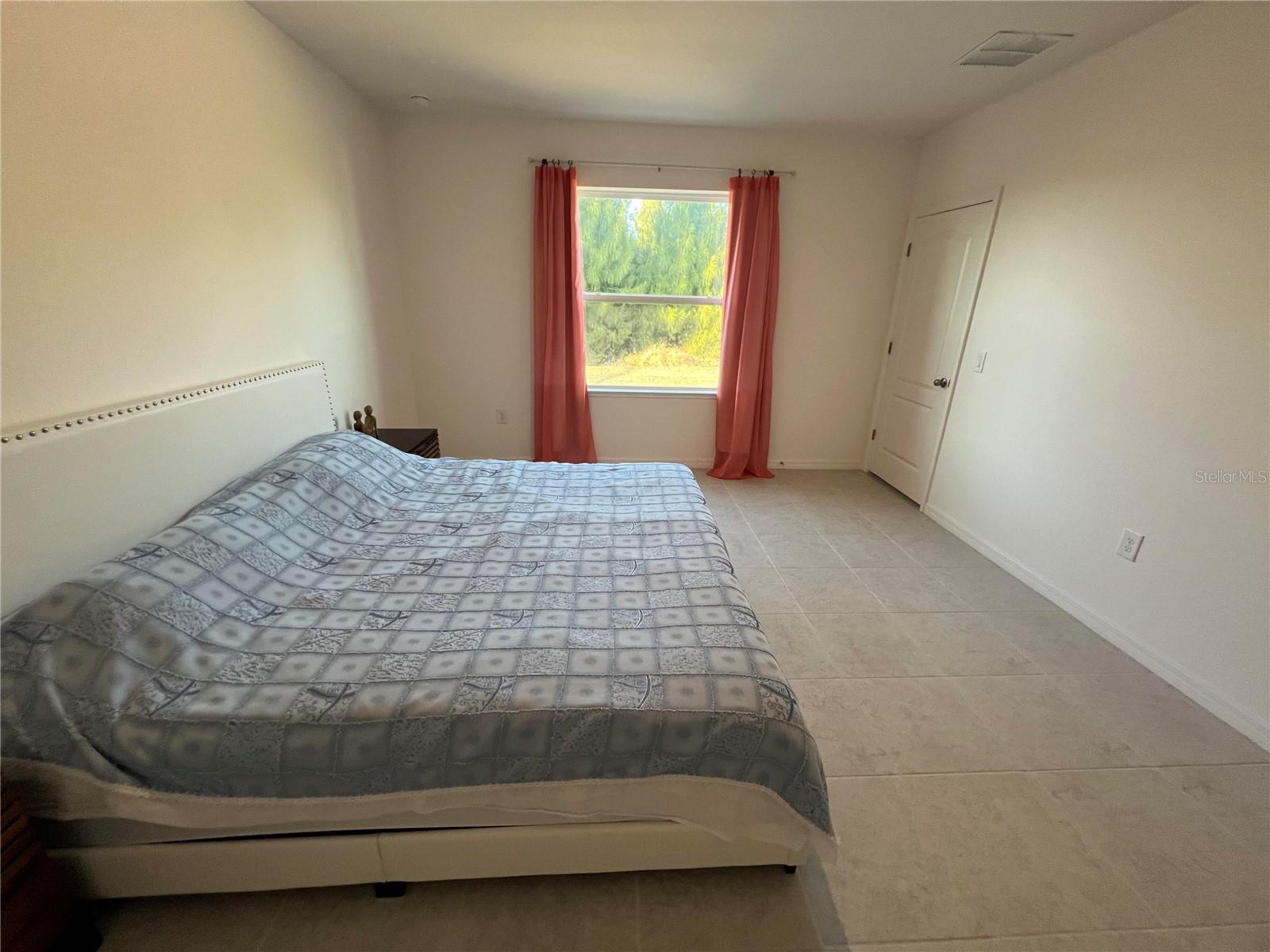26484 VIEW DR, PUNTA GORDA, FL, 33983