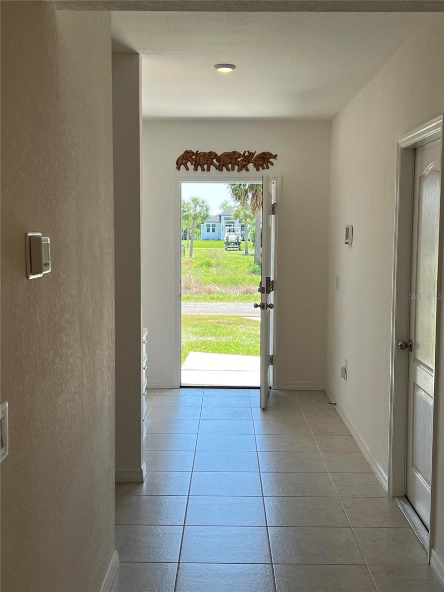 26484 VIEW DR, PUNTA GORDA, FL, 33983