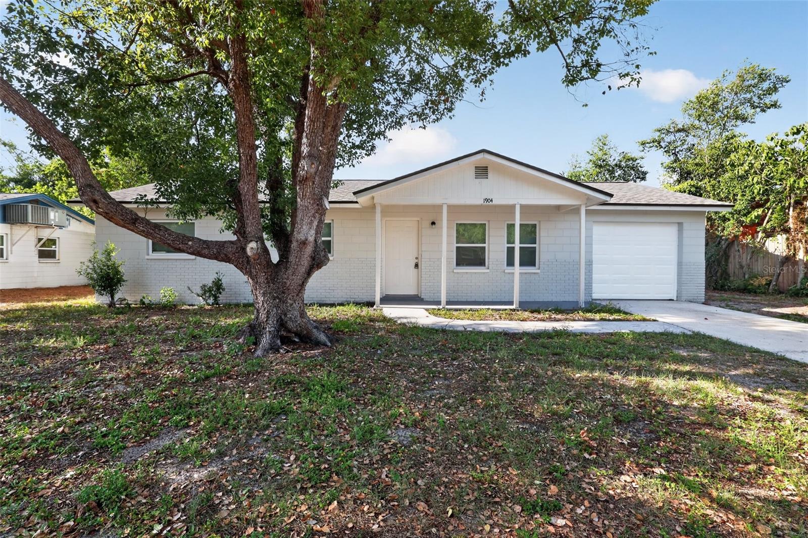 1904 E 115TH AVE, TAMPA, FL, 33612