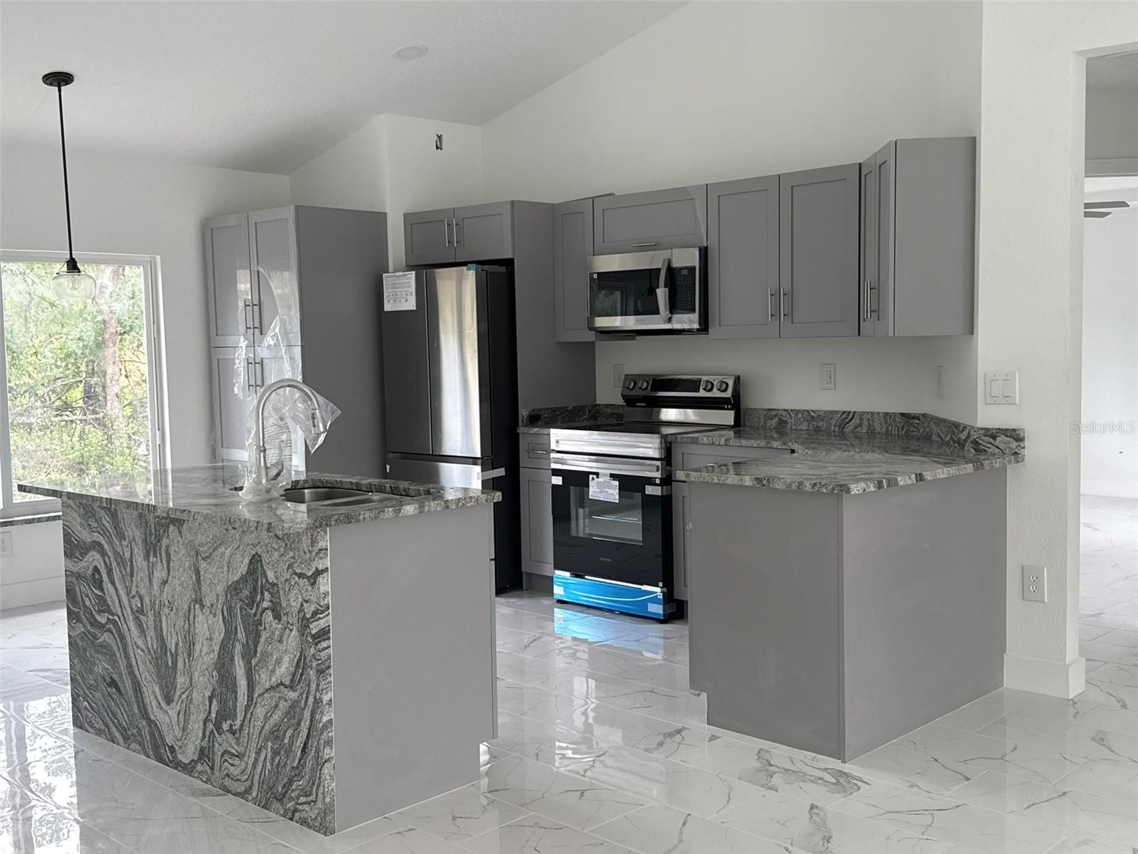 6807 SW 148TH PLACE RD, OCALA, FL, 34473