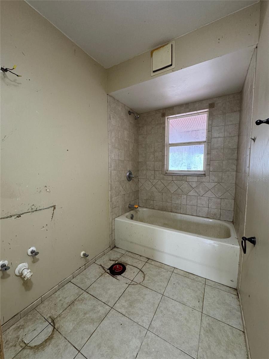 548 FRANDOR PL, APOLLO BEACH, FL, 33572