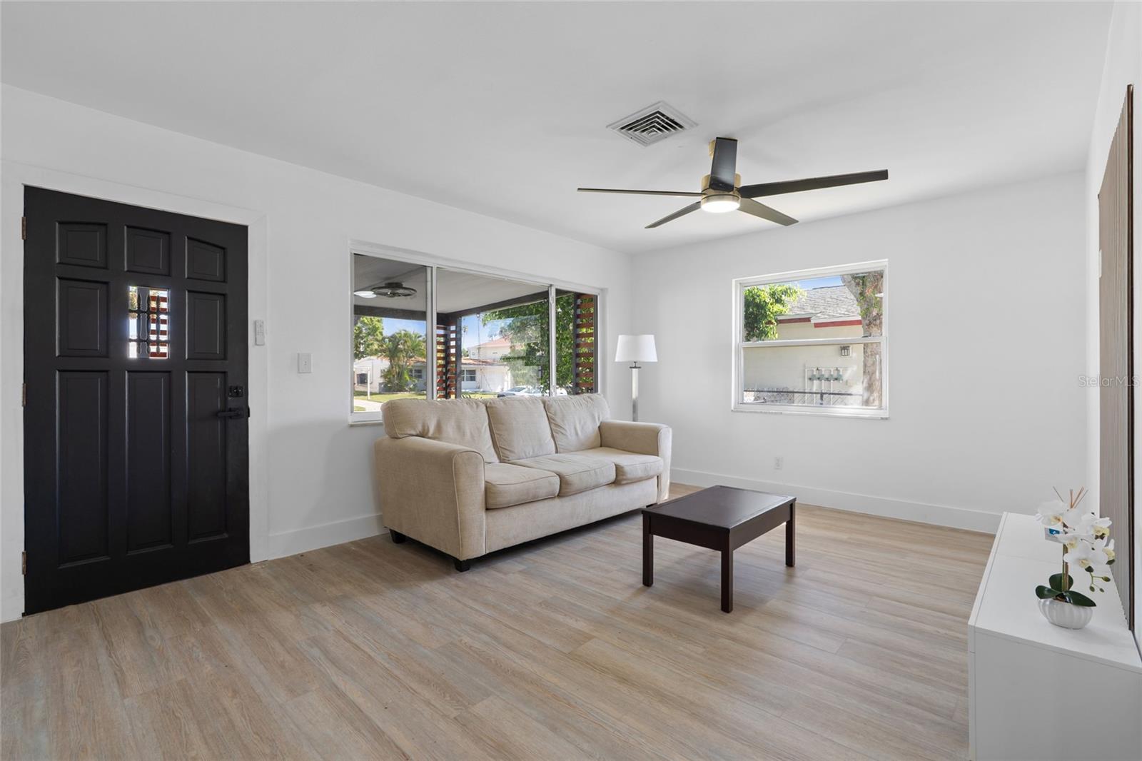 1826 NEVADA AVE NE, ST PETERSBURG, FL, 33703