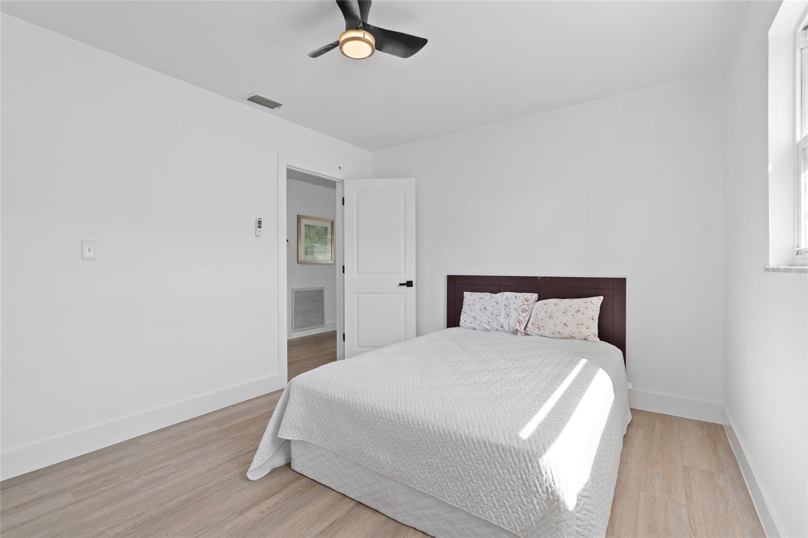 1826 NEVADA AVE NE, ST PETERSBURG, FL, 33703