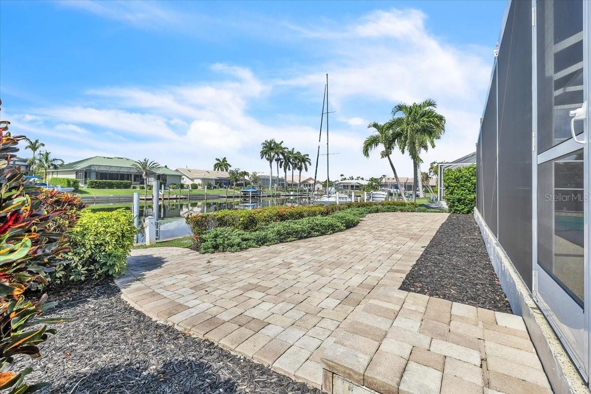 2839 VIA PALOMA DR, PUNTA GORDA, FL, 33950