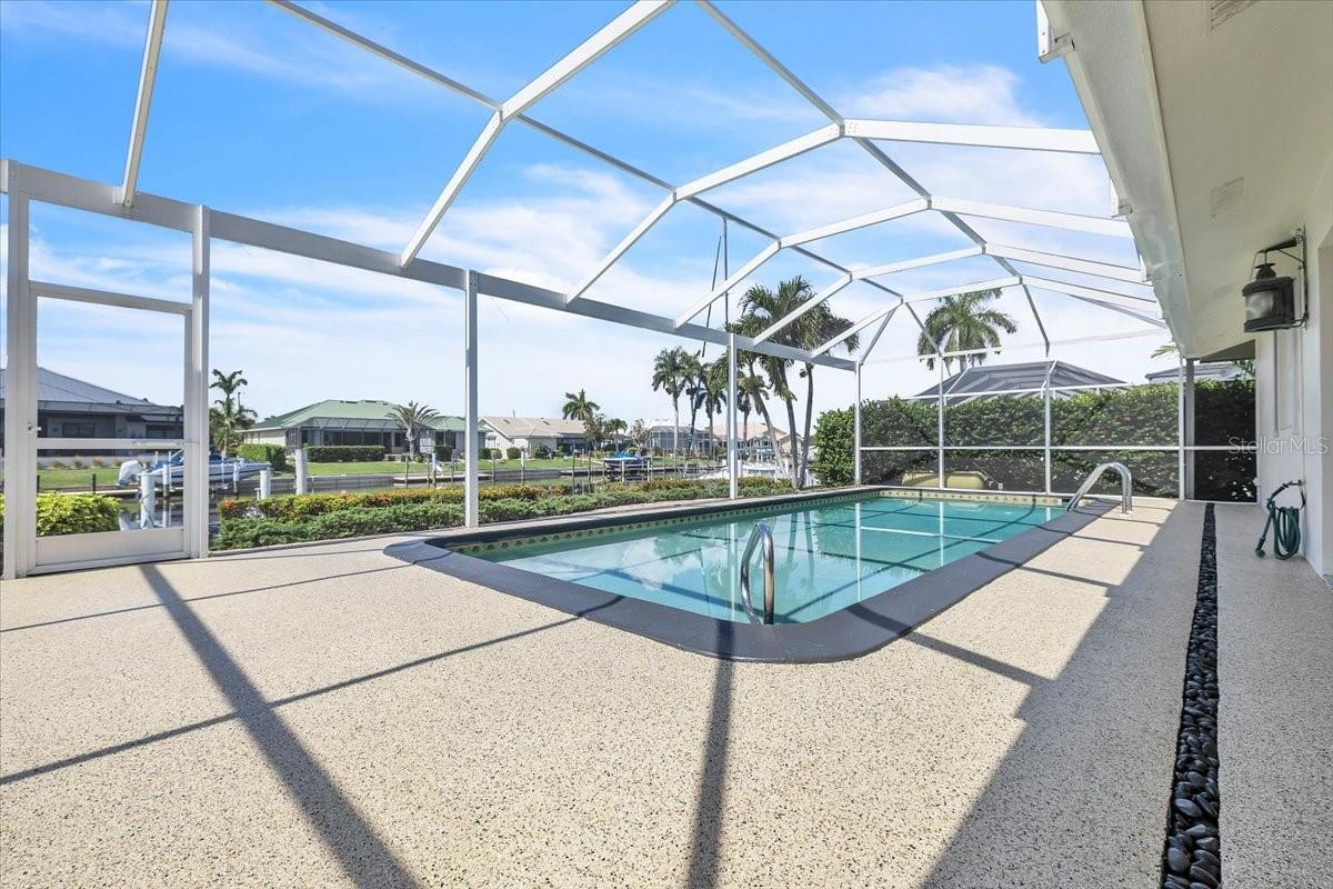 2839 VIA PALOMA DR, PUNTA GORDA, FL, 33950