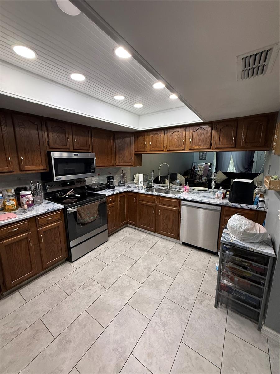 7015 COGNAC DR #6, NEW PORT RICHEY, FL, 34653
