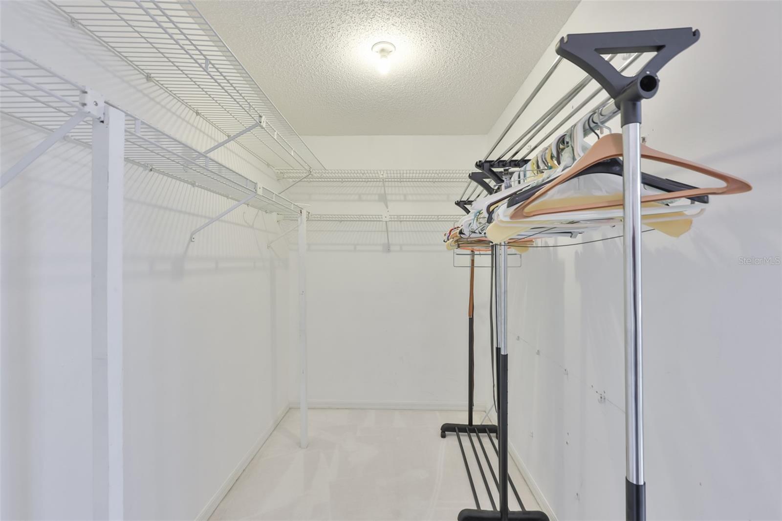 1819 NEW BEDFORD DR, SUN CITY CENTER, FL, 33573