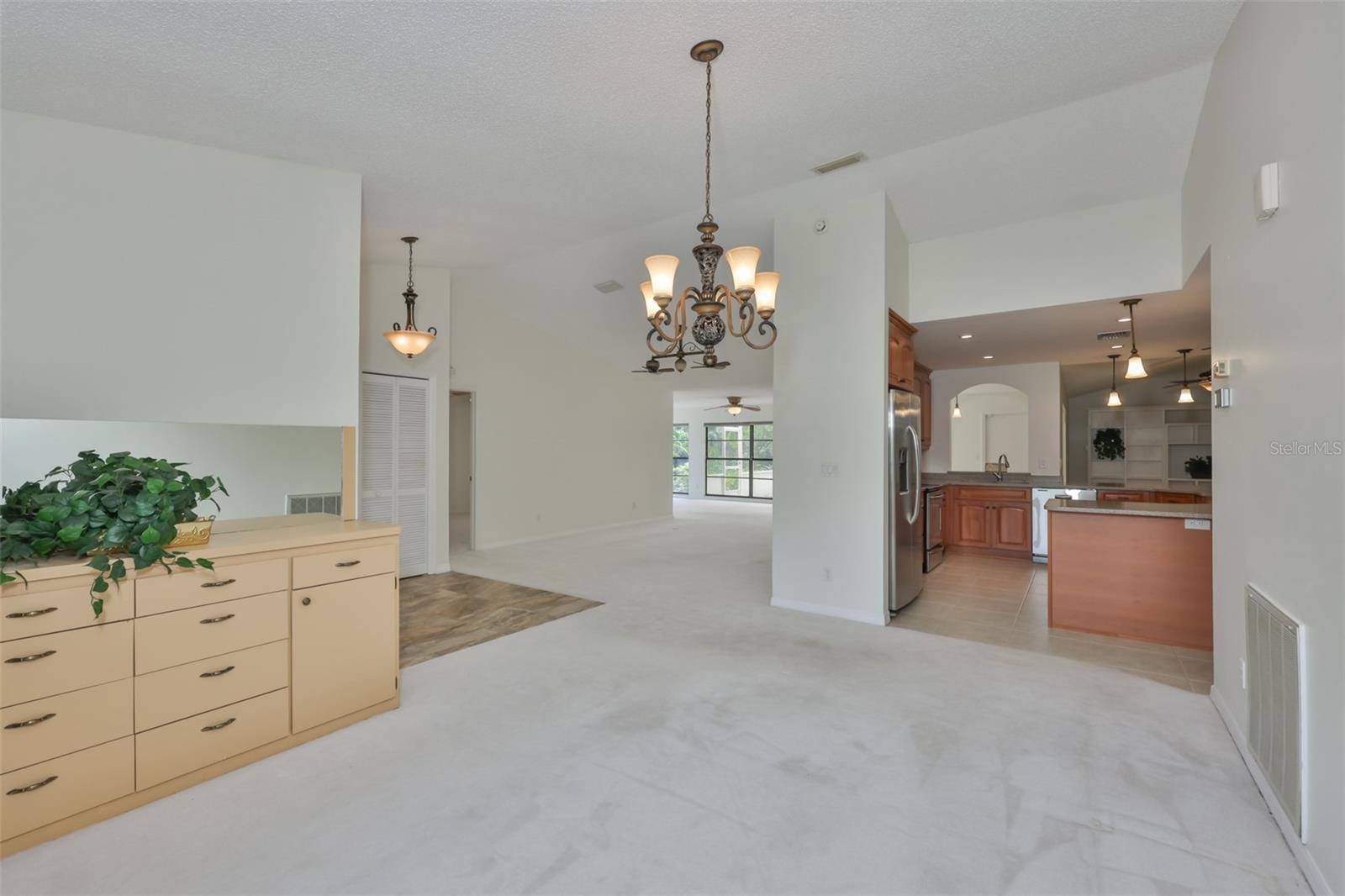 1819 NEW BEDFORD DR, SUN CITY CENTER, FL, 33573