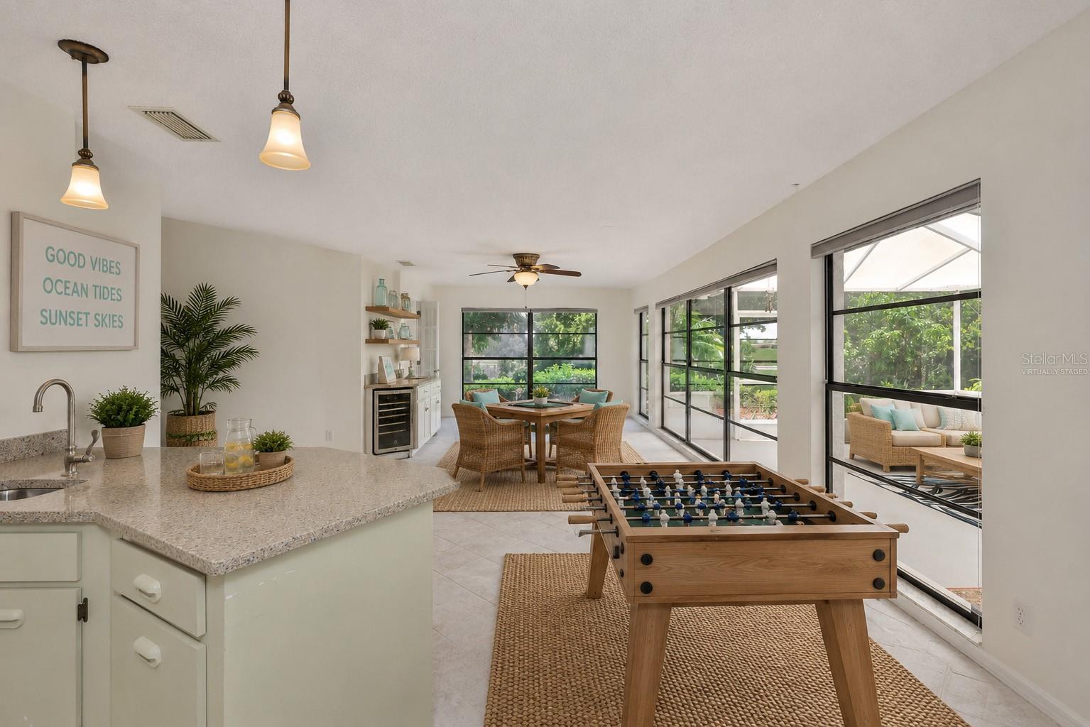 1819 NEW BEDFORD DR, SUN CITY CENTER, FL, 33573