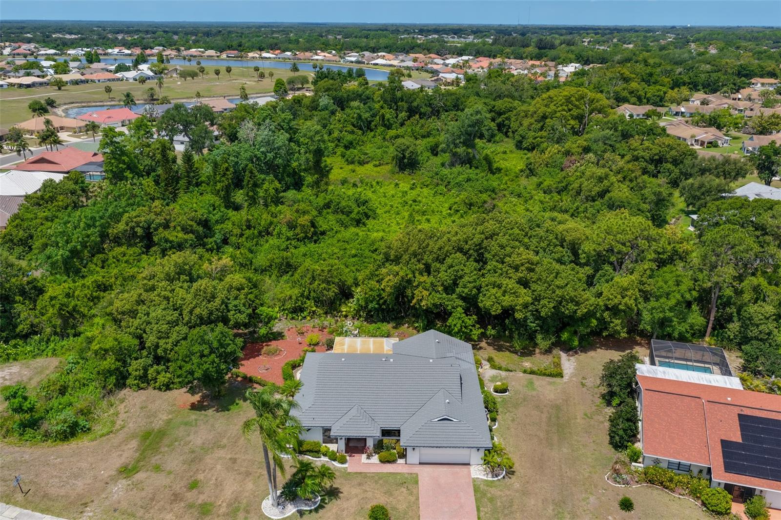 1819 NEW BEDFORD DR, SUN CITY CENTER, FL, 33573