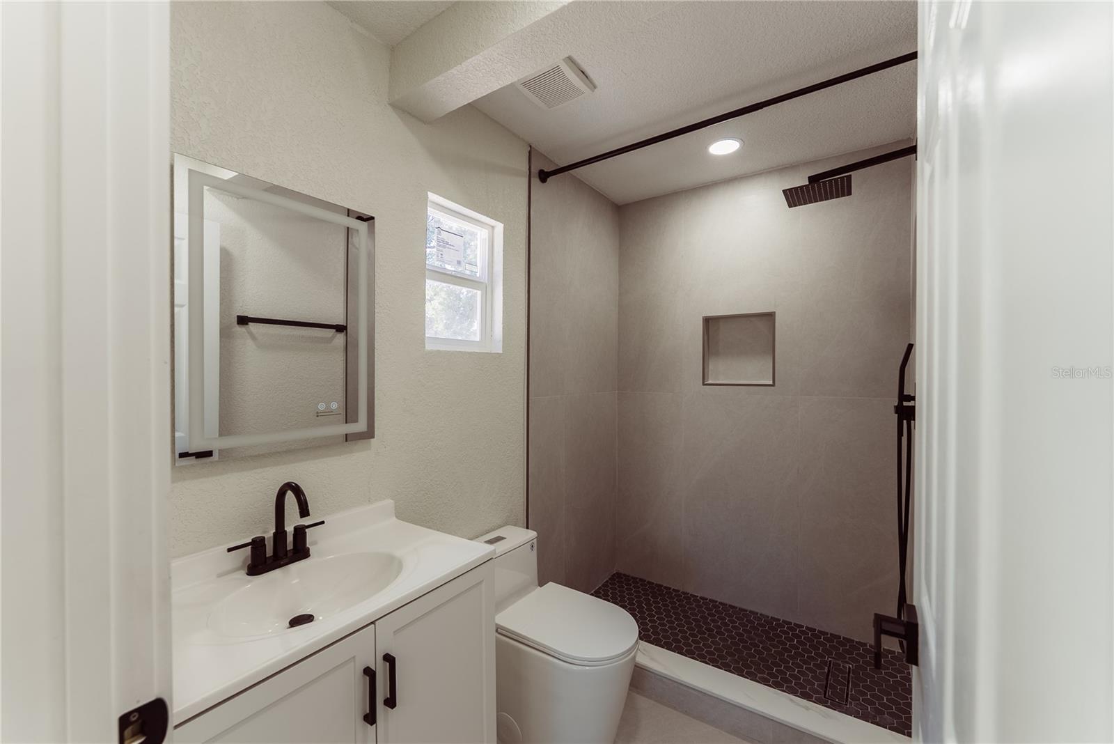 842 43RD ST S, ST PETERSBURG, FL, 33711