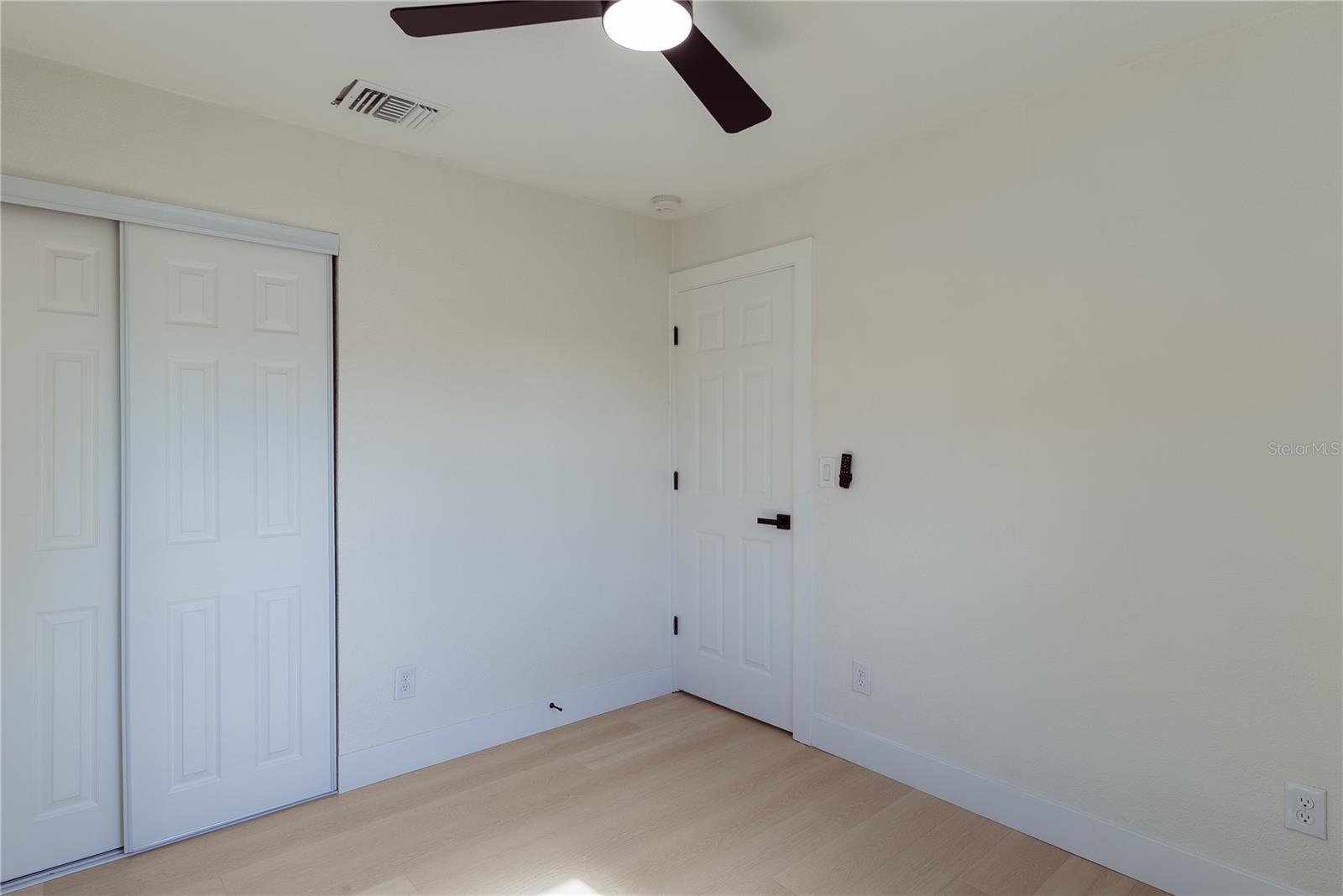 842 43RD ST S, ST PETERSBURG, FL, 33711