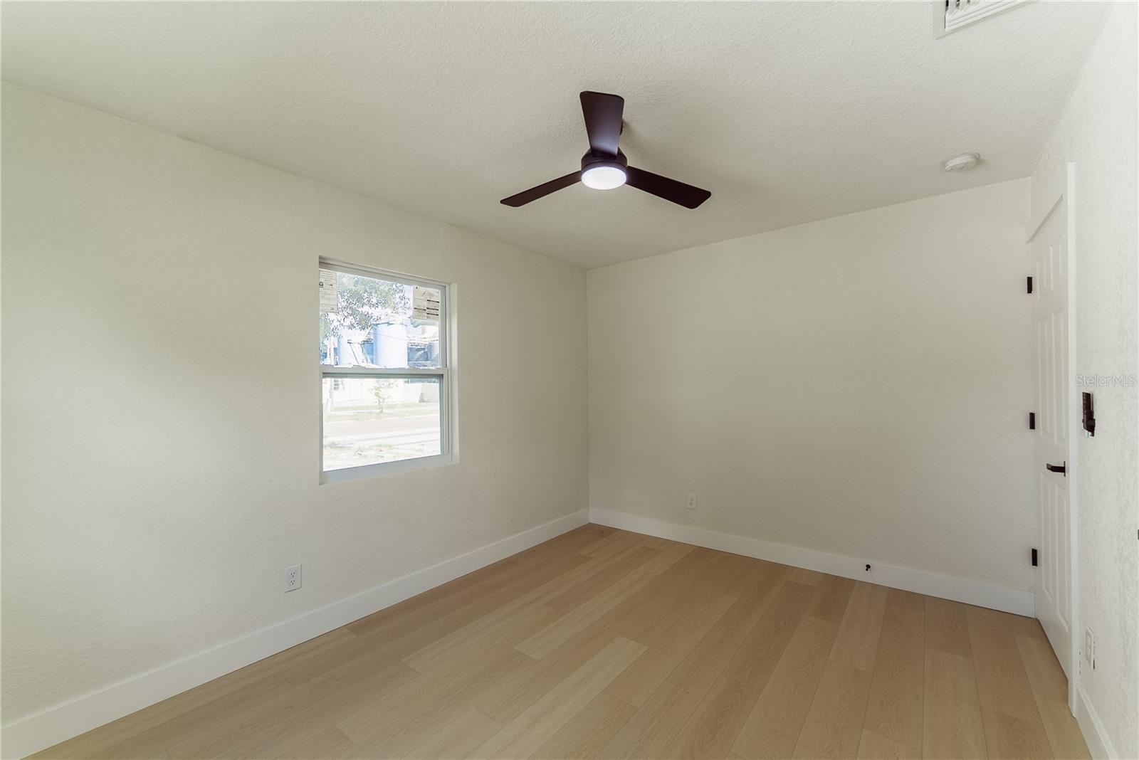 842 43RD ST S, ST PETERSBURG, FL, 33711