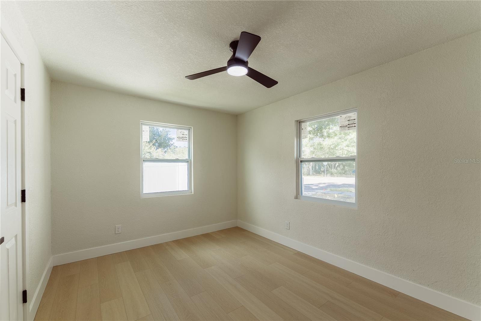 842 43RD ST S, ST PETERSBURG, FL, 33711