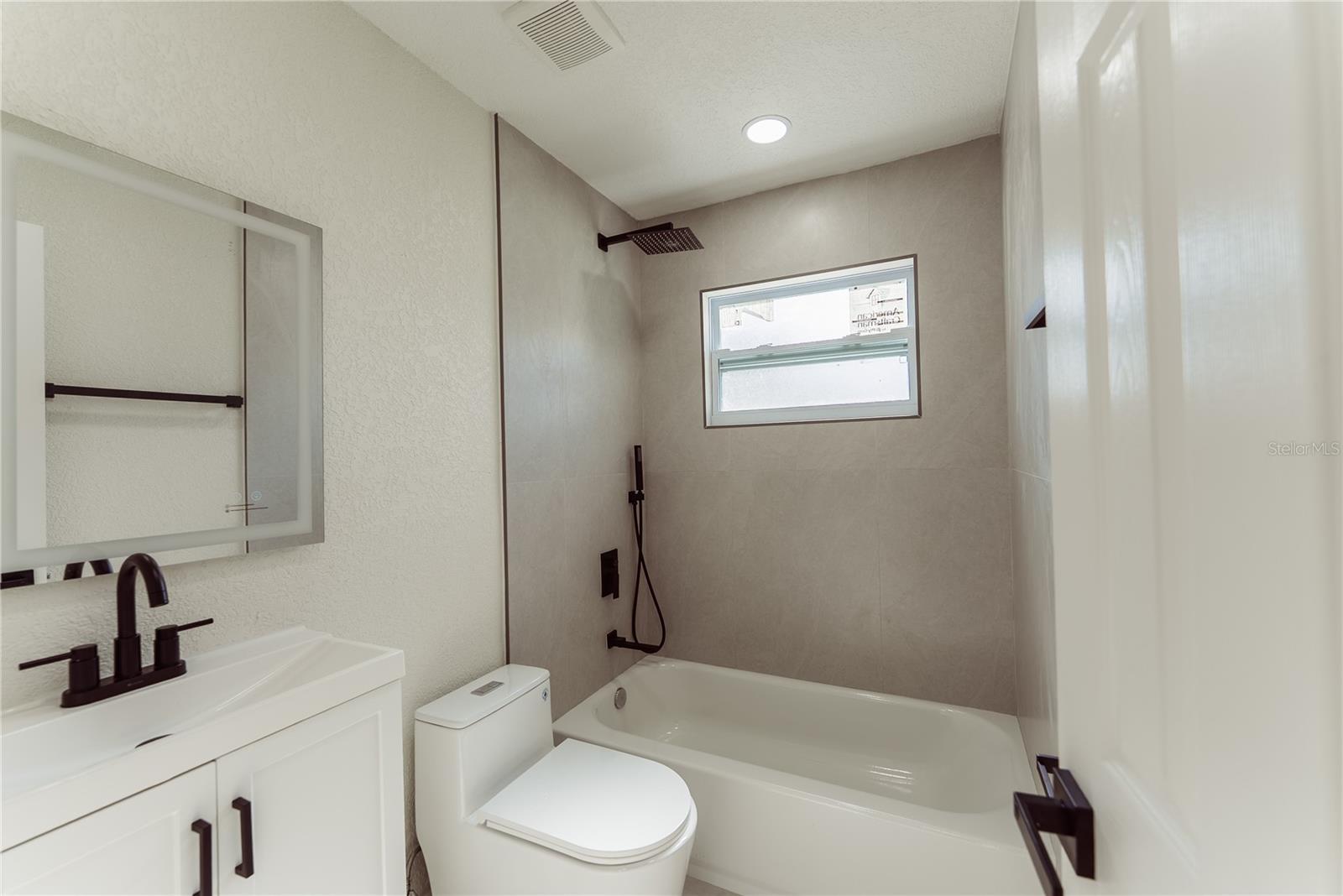 842 43RD ST S, ST PETERSBURG, FL, 33711