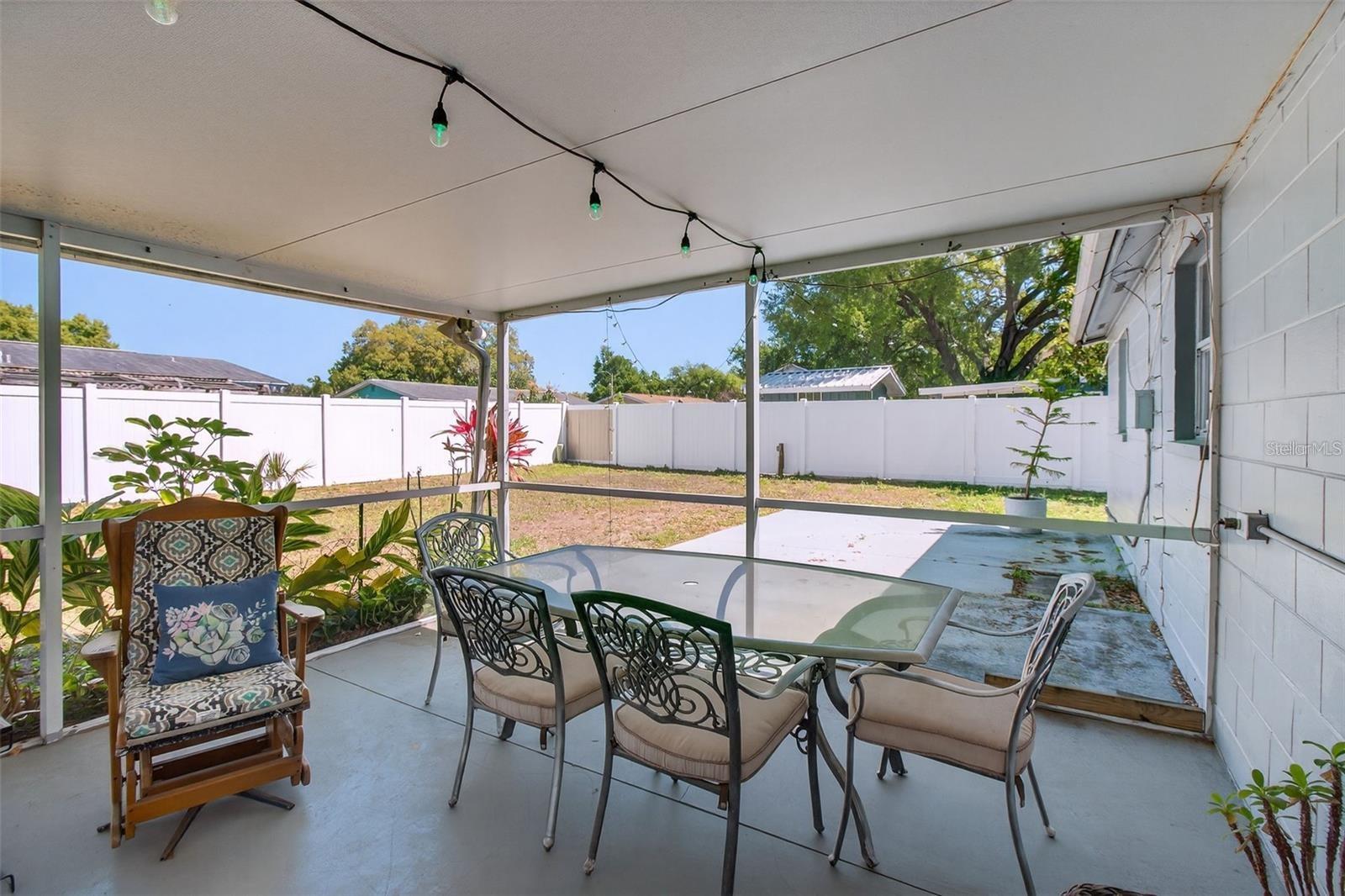 5865 92ND AVE N, PINELLAS PARK, FL, 33782