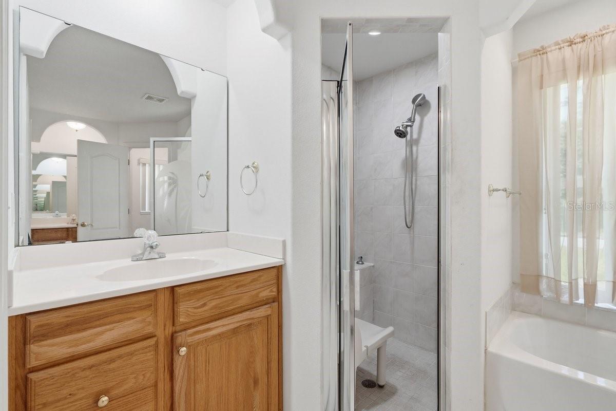 154 PEPPERDINE DR, PALM COAST, FL, 32164